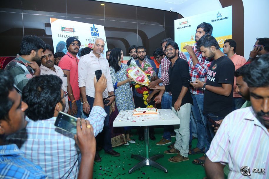 Pelli-Choopulu-Movie-Special-Premiere-Show-In-Vijayawada